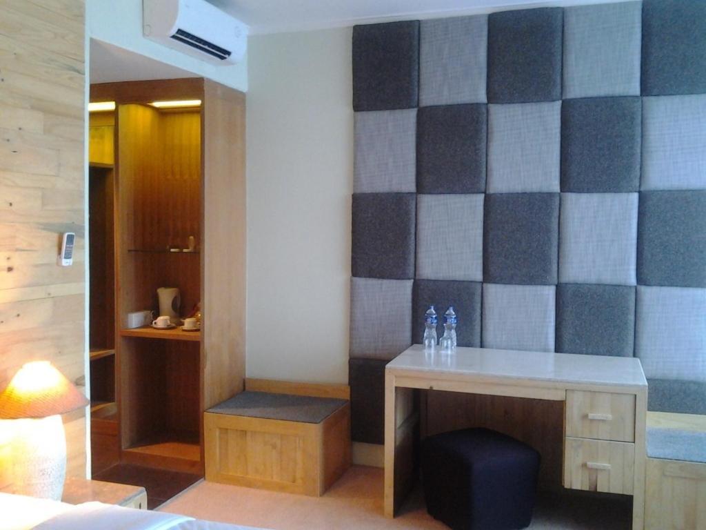ชาราโฮเต็ล Hotel บันดุง ภายนอก รูปภาพ