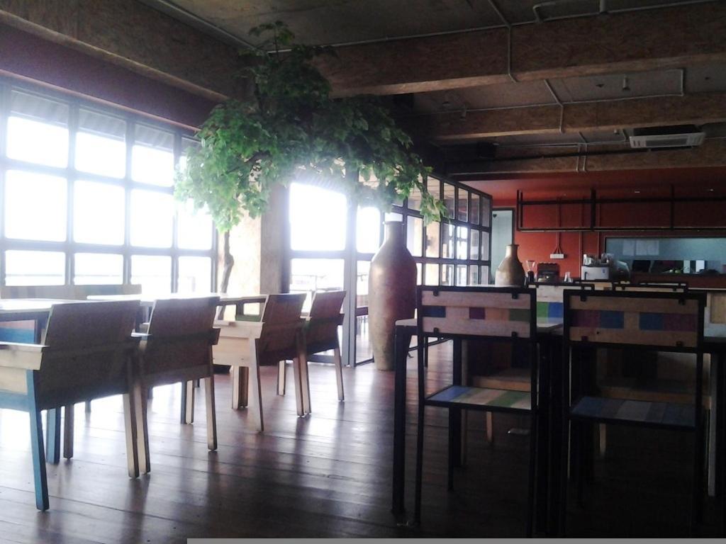 ชาราโฮเต็ล Hotel บันดุง ภายนอก รูปภาพ
